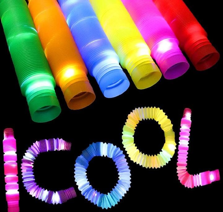 Kiddo Kastle Light-Up Pop Tubes – Expandable Sensory Fidget Toy for Kids